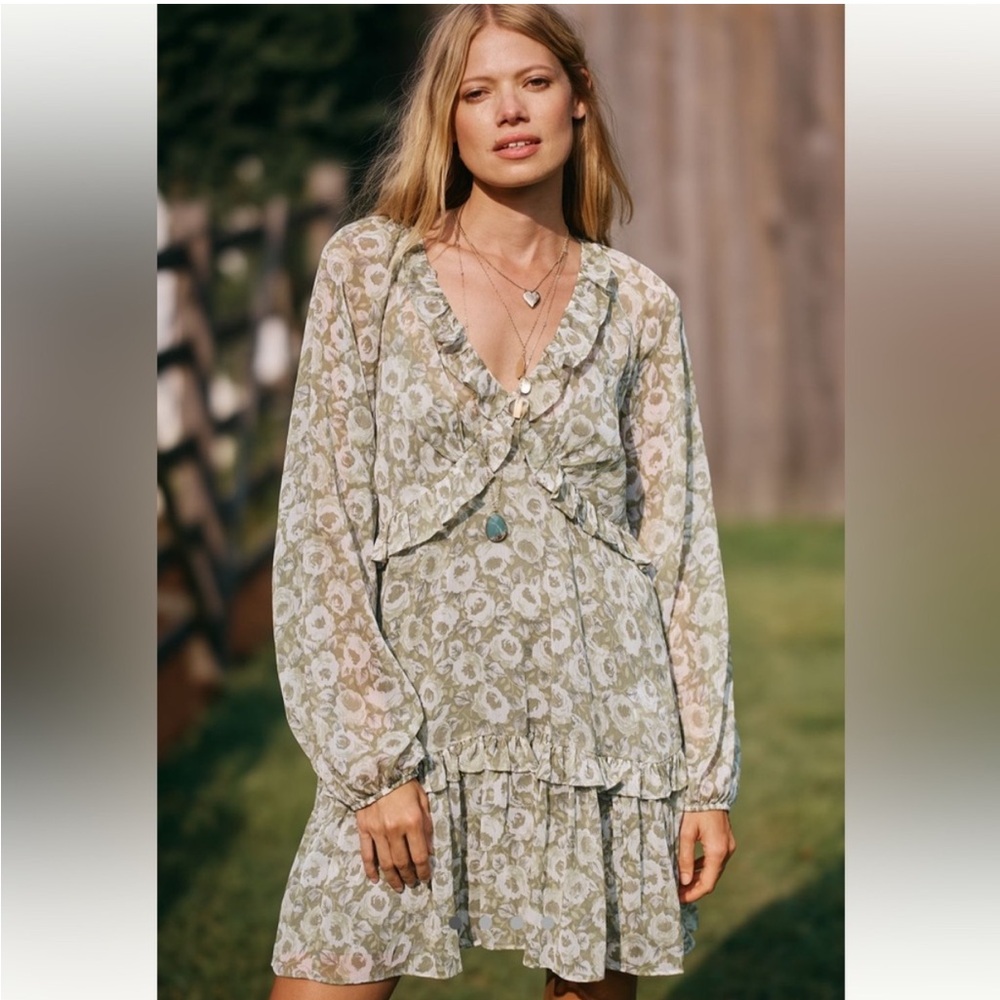 Anthropologie x LoverlyGrey Puff-Sleeve Ruffle Mini Dress S